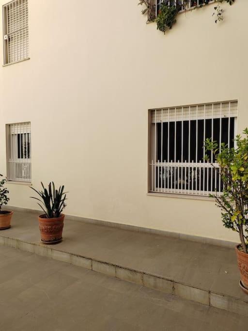 Appartamento Escapada Santa Justa Siviglia Esterno foto